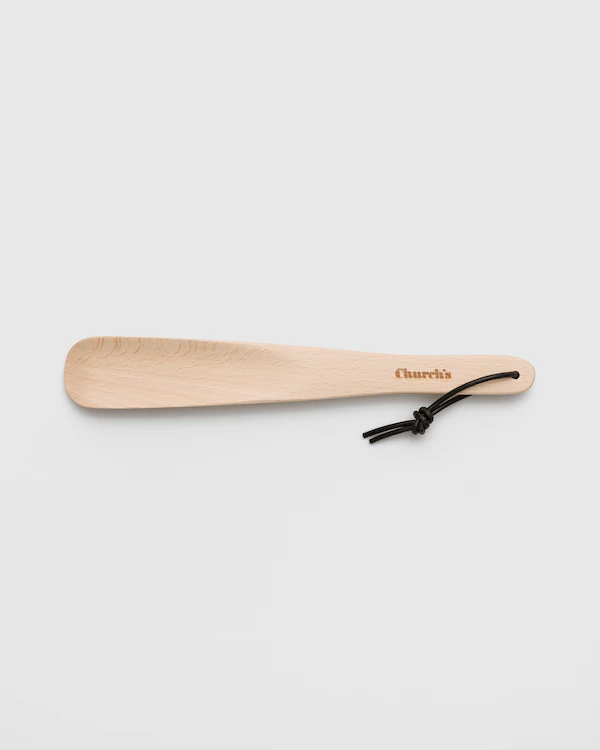 Outil à chaussures en bois de hêtre
