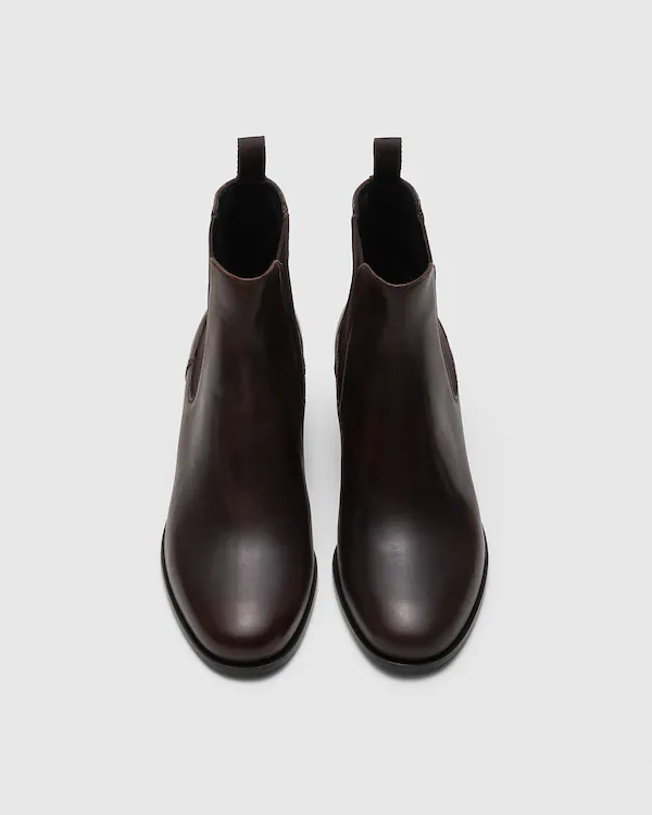 Botte Chelsea en cuir fumé poli Otillie