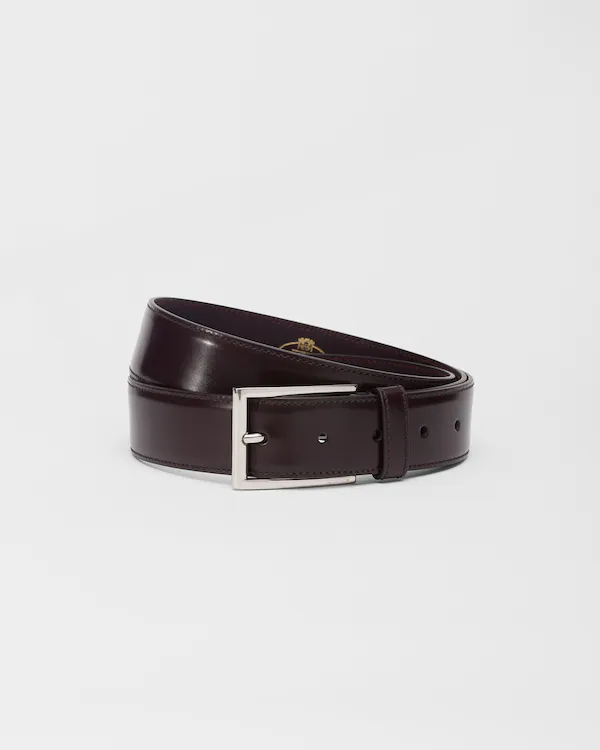 Ceinture à boucle allongée, finition polie