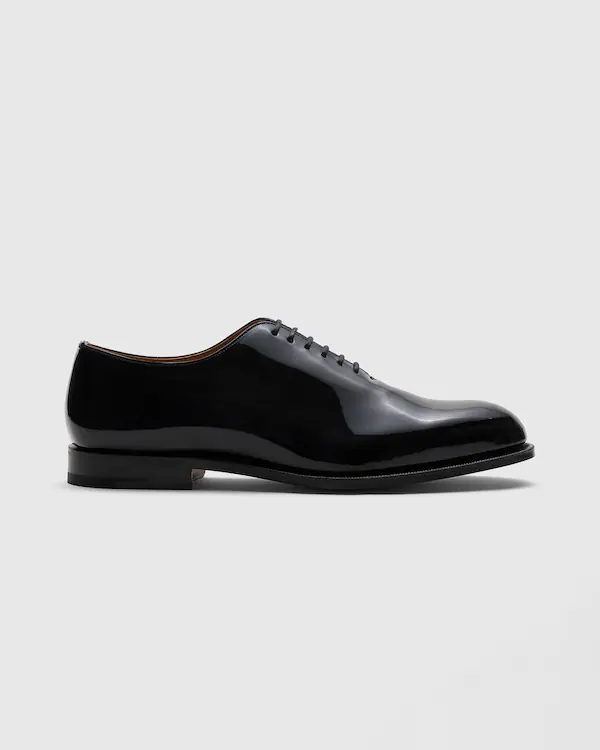 Oldford Oxford en cuir patent entièrement découpé