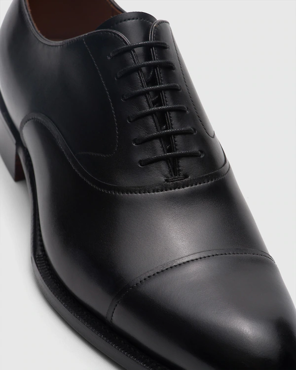 Mayfair Doha Oxford en cuir